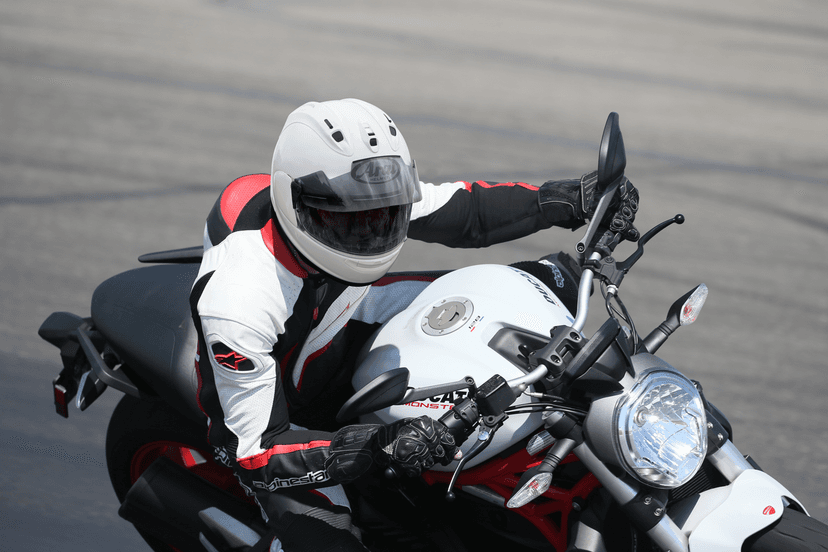 ARAI HELMETS 0101-18504 Corsair-X Helmet - White - 2XL — image 8 of 8