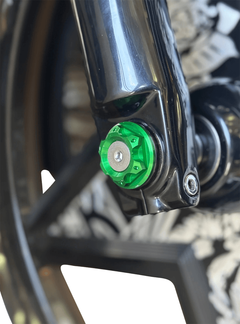 PAUL YAFFE BAGGER NATION 02143309 Y-Axle with Turret Style Axle Cover Kit - Custom - Front - Green - 25 mm — image 2 of 2