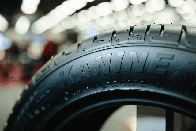 KENDA 0302-1406 Tire - Kanine - Rear - 225/50R15 - 76H — image 3 of 4