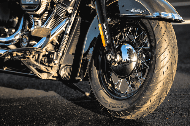 METZELER 0305-0662 Tire - Cruisetec™ - Front - 130/60B19 - 66H — image 2 of 4