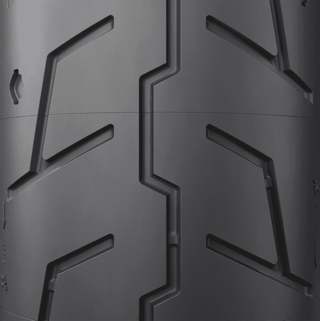 MICHELIN 0307-0064 Tire - Scorcher 31 - Front - 130/70B18 - 63H — image 4 of 11