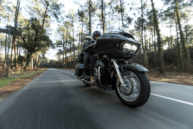 MICHELIN 0307-0070 Tire - Scorcher 21 - Front - 120/70R17 - 58V — image 8 of 16