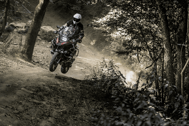 BRIDGESTONE 0316-0388 Tire - Battlax Adventurecross AX41 - Front - 120/70B19 - 60Q — image 7 of 8