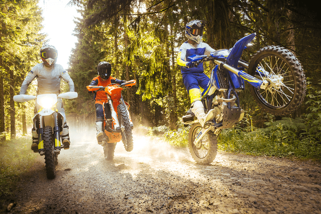 MICHELIN 0317-0508 Tire - Enduro Xtrem - Rear - 140/80-18 - 70M — image 9 of 10