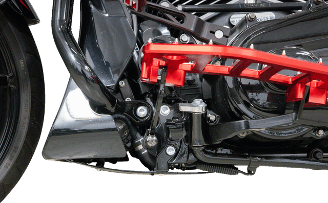 THRASHIN SUPPLY CO. 0506-2529 Skid Plate - Carbon Fiber/Gloss - With Black Brackets - FLHX/FLTRX — image 6 of 6