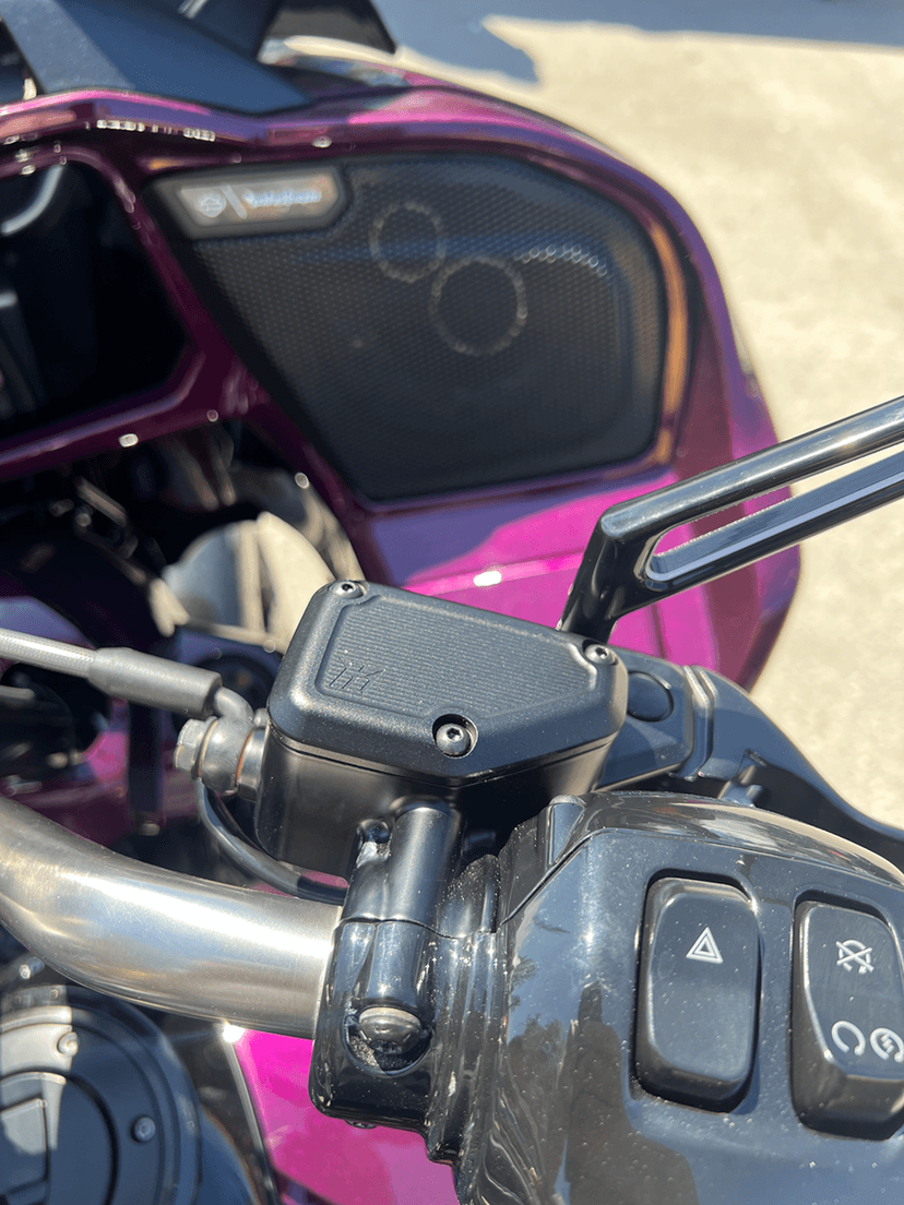 KODLIN USA 0611-0216 Master Cylinder Cover - Black — image 3 of 3