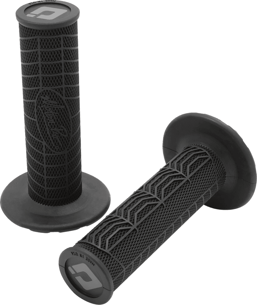 MOTION PRO 0630-2830 DirtControl™ V2 Grips - Black — image 4 of 4