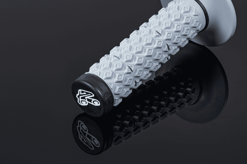 RENTHAL 0630-3192 MX Dual Grips - Comfort - Soft/Firm - Black — image 7 of 7