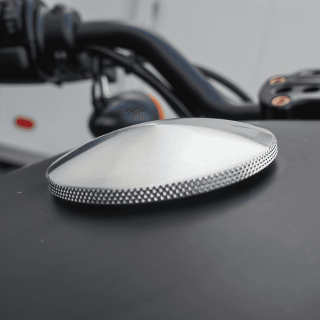 JOKER MACHINE 0703-0645 Gas Cap - Knurled - Chrome - Harley-Davidson — image 2 of 3