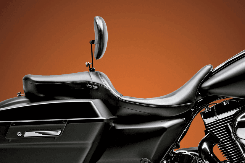 LE PERA 0801-0704 Maverick Seat - with Backrest - Smooth - Black - FL '08-'23