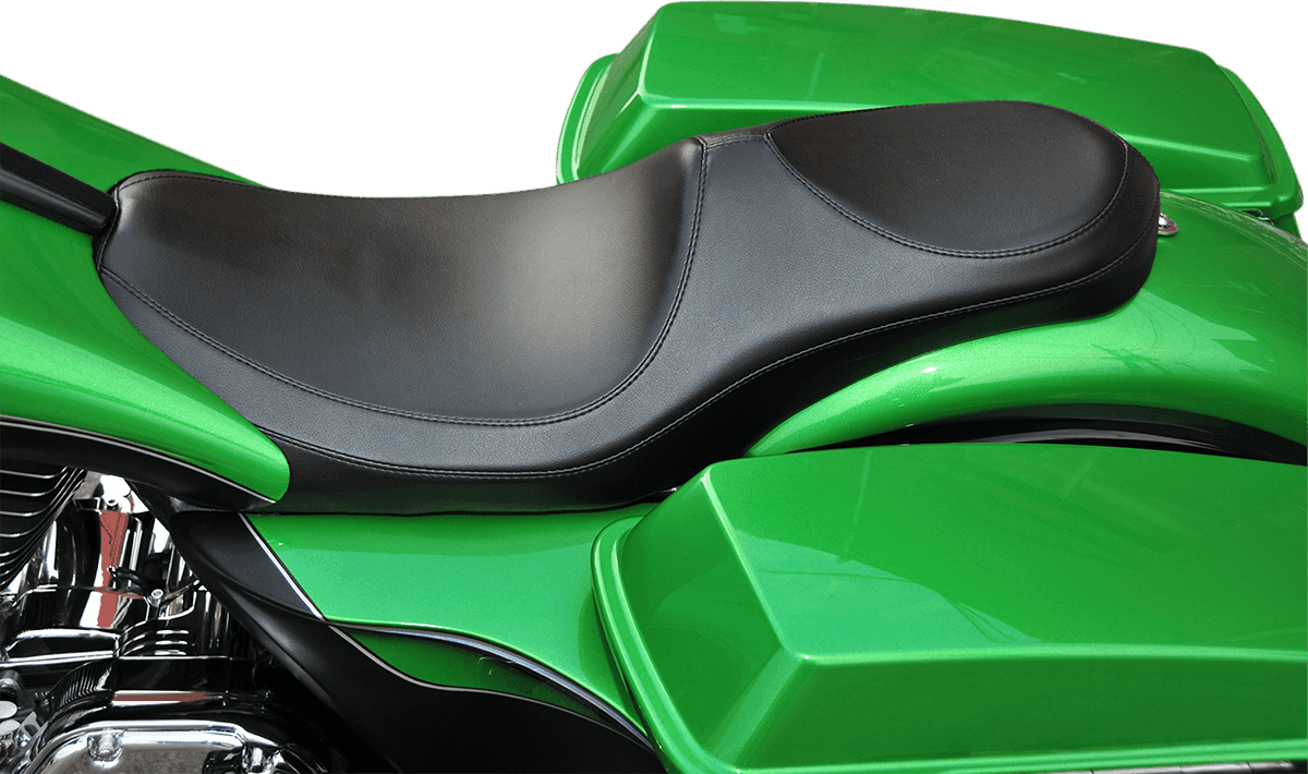 LE PERA 0801-0850 Villain Seat - Smooth - Black - FL '08-'23