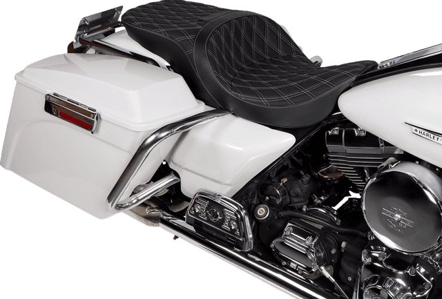 DRAG SPECIALTIES SEATS 0801-1506 Freedom Seat - Vinyl - Double Diamond Silver Stitch - FLH '97-'07 — image 3 of 4