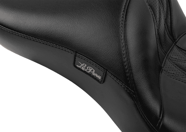 LE PERA 0801-1877 Maverick Daddy Long Legs Seat - Without Backrest - Diamond Stitch - HR2 Inlay - FLH/FLT '23-'25 — image 3 of 3