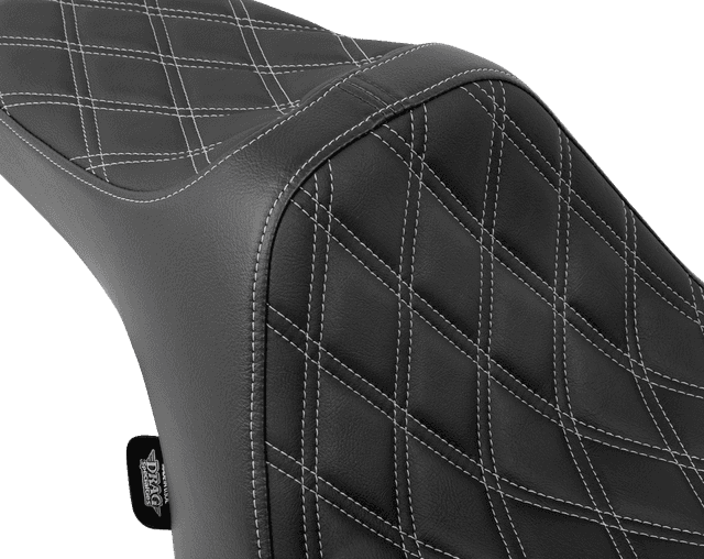DRAG SPECIALTIES SEATS 0801-1919 Predator III Seat - Double Diamond - Silver Stitched - FLT/FLH '23-'24 — image 4 of 4