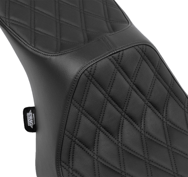 DRAG SPECIALTIES SEATS 0801-1931 Predator III 2-Up Seat - Vinyl - Double Diamond - Black Stitching - FLT/FLH '23-'24 — image 2 of 4