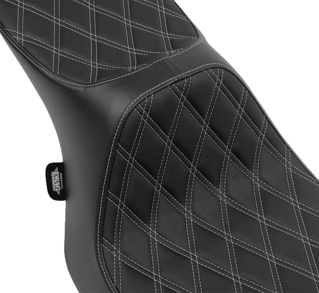 DRAG SPECIALTIES SEATS 0801-1932 Predator III 2-Up Seat - Vinyl - Double Diamond - Silver Stitching - FLT/FLH '23-'24 — image 4 of 4