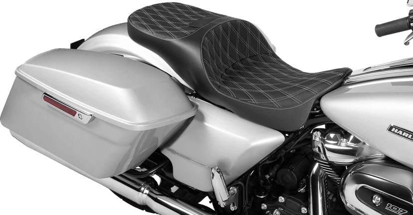 DRAG SPECIALTIES SEATS 0801-1981 Extended Reach Freedom Seat - Vinyl - Double Diamond - Silver Stitch - FLT/FLH '09-'25 — image 3 of 4