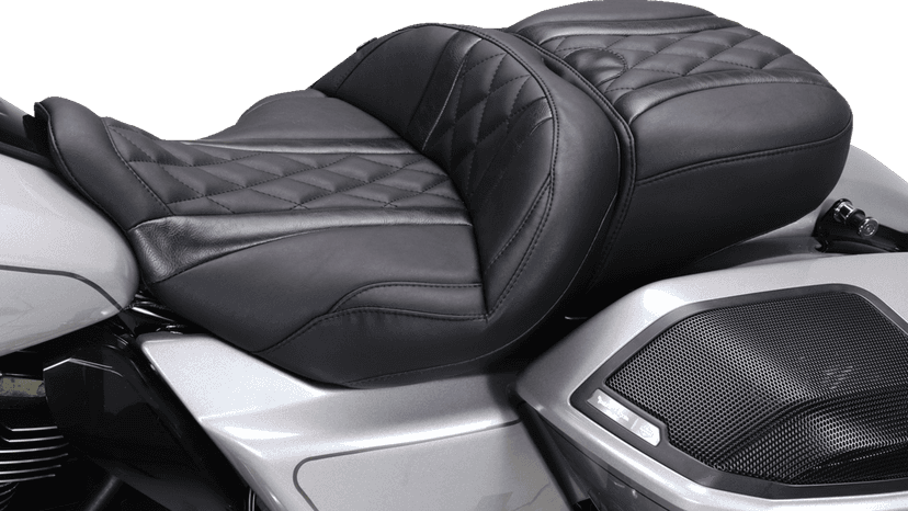 MUSTANG 0801-2127 Deluxe One-Piece, 2-Up Seat - Diamond - Black Stitch - FLT/FLH '23-'25 — image 5 of 7