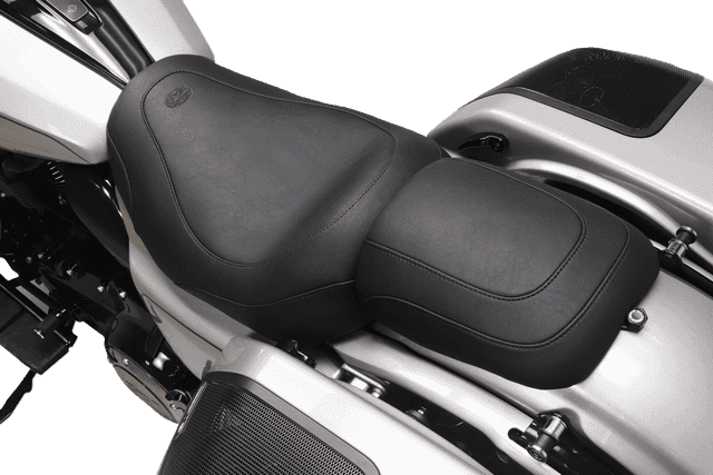 MUSTANG 0801-2305 Padded Passenger Cowl - Black - Smooth - FLH/FLT '23-'25 — image 4 of 4