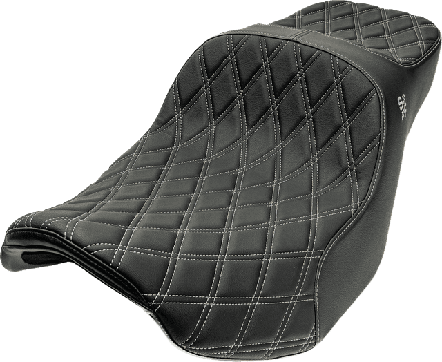SLYFOX 08012377 Chariot Seat - Silver Double Diamond Stitch - Silver Logo - FLH/FLT '09-'23.5 — image 1 of 3