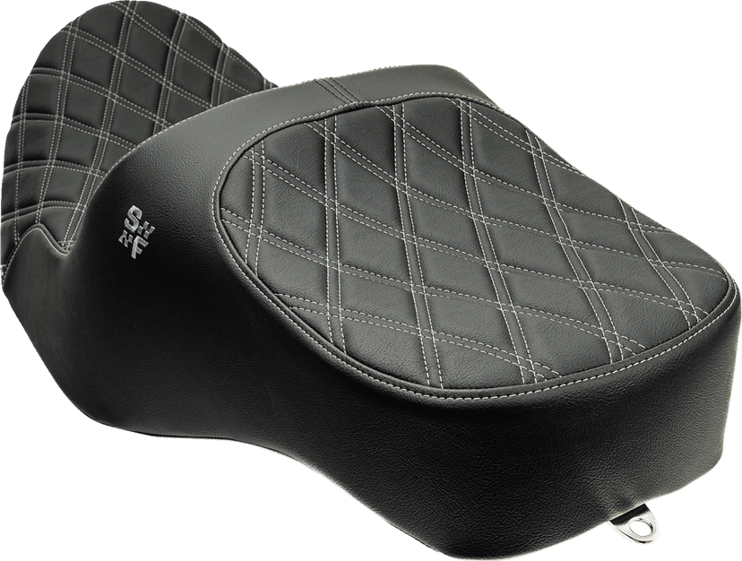 SLYFOX 08012381 Chariot Seat - Silver Double Diamond Stitch - Silver Logo - FLH/FLT '23.5-'26 — image 2 of 3