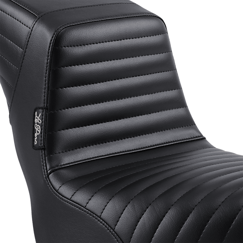 LE PERA 0802-1342 Kickflip Seat - Pleated - Black - Softail '18-'23 — image 3 of 4
