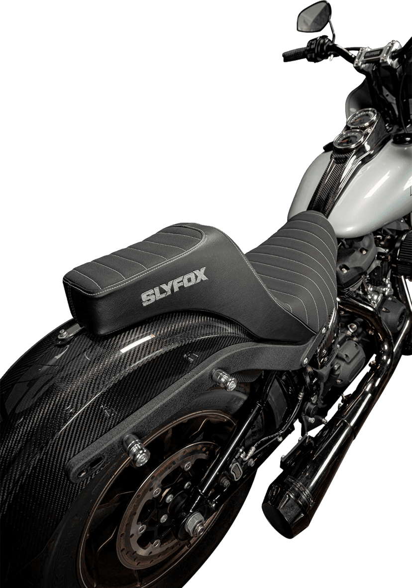 SLYFOX 08021657 High Noon Seat - Vinyl - Classic Stitch - Silver Logo - FL/FX '18-'24 — image 6 of 8
