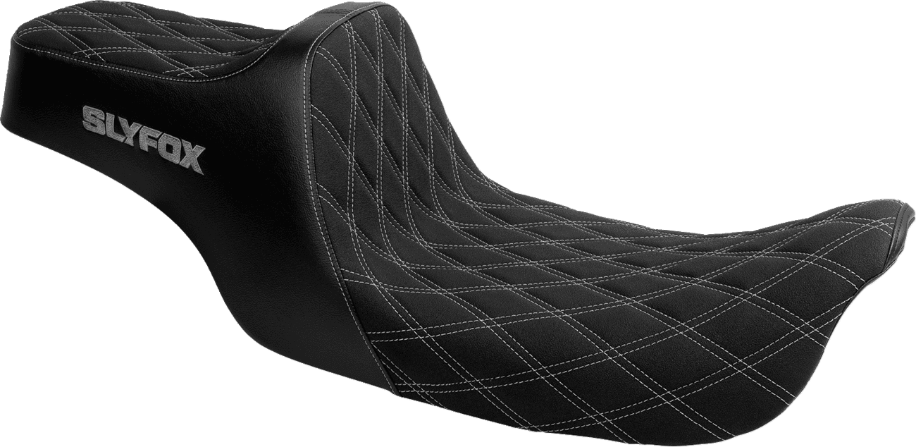 SLYFOX 08030764 High Noon Seat - Double Diamond - Silver Logo - Silver Stitch - FXD/FLD '06-'17