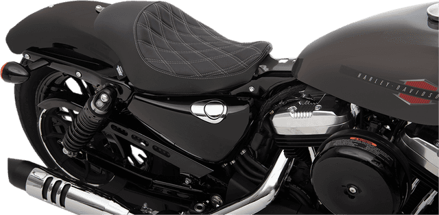 DRAG SPECIALTIES SEATS 0804-0745 3/4 Solo Seat - Double Diamond - Black w/ Silver Stitching - XL '04-'22 — image 2 of 3