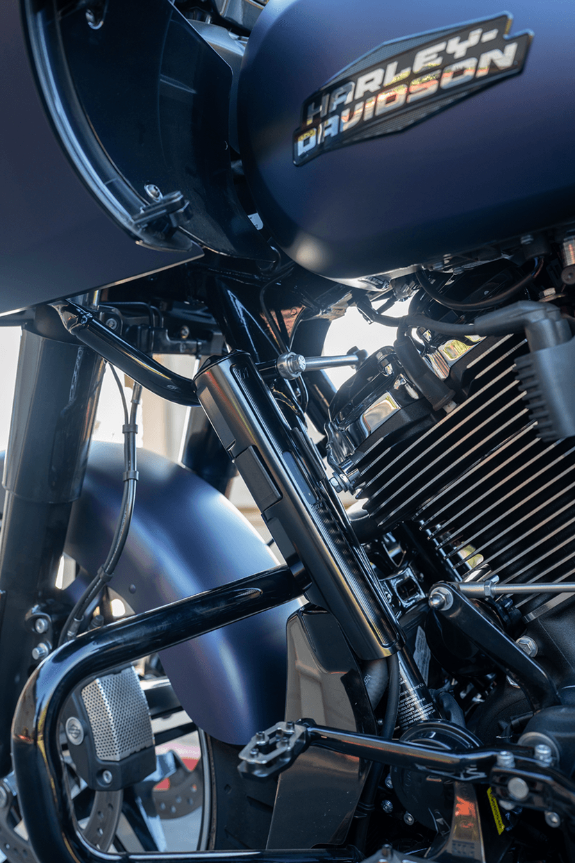 KODLIN USA 0932-0318 Water Reservoir Cover - Gloss Black - VVT Style Touring — image 3 of 5