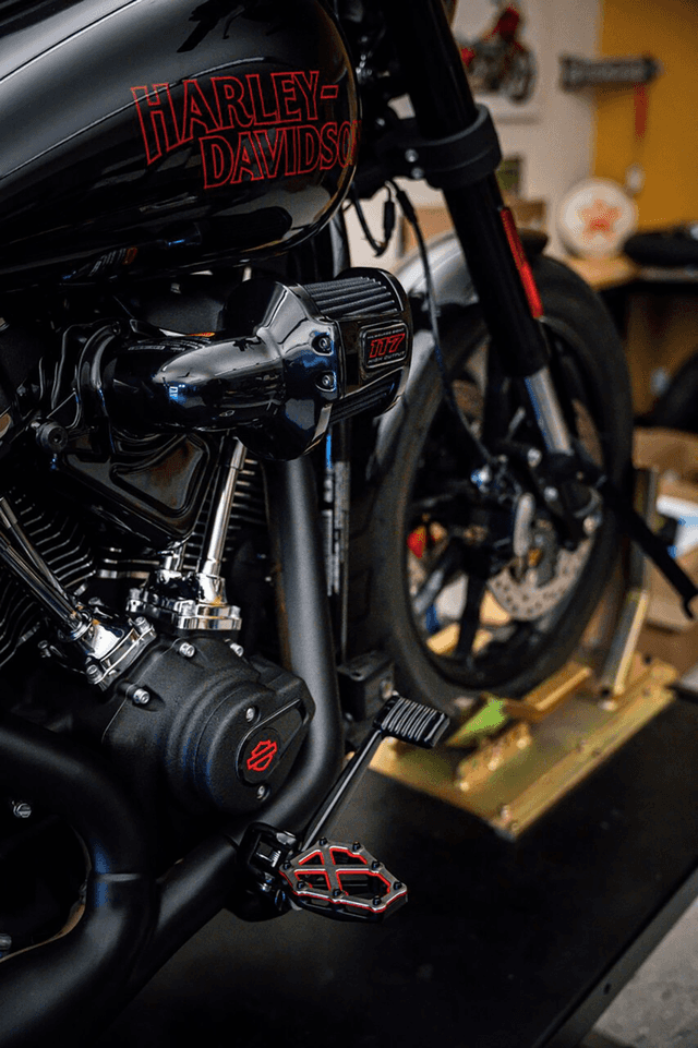 KODLIN USA 1620-2765 NXL Foot Pegs - Black w/ Red Accent — image 4 of 4