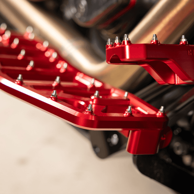 THRASHIN SUPPLY CO. 1621-1236 Aggressor Floorboards - Red — image 8 of 9