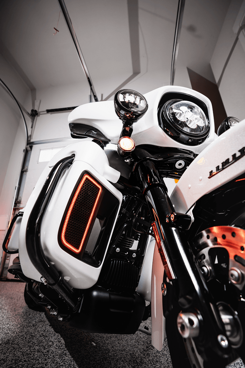 CUSTOM DYNAMICS 2001-2926 Headlight - Shark Demon® - LED - Color Changing — image 8 of 11