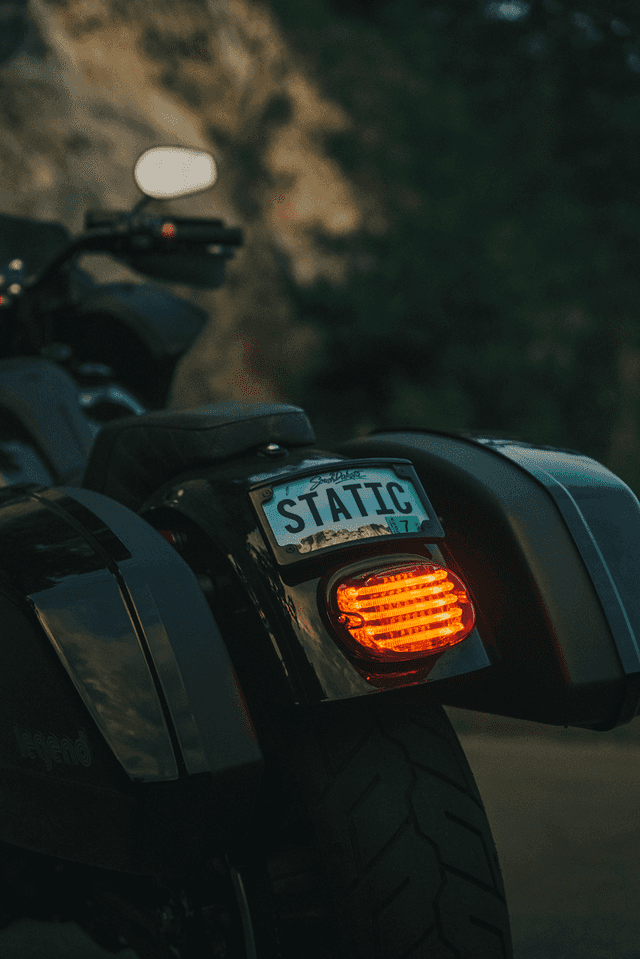 CUSTOM DYNAMICS 2010-1365 Taillight - without License Plate Illumination Window - Smoke — image 4 of 14