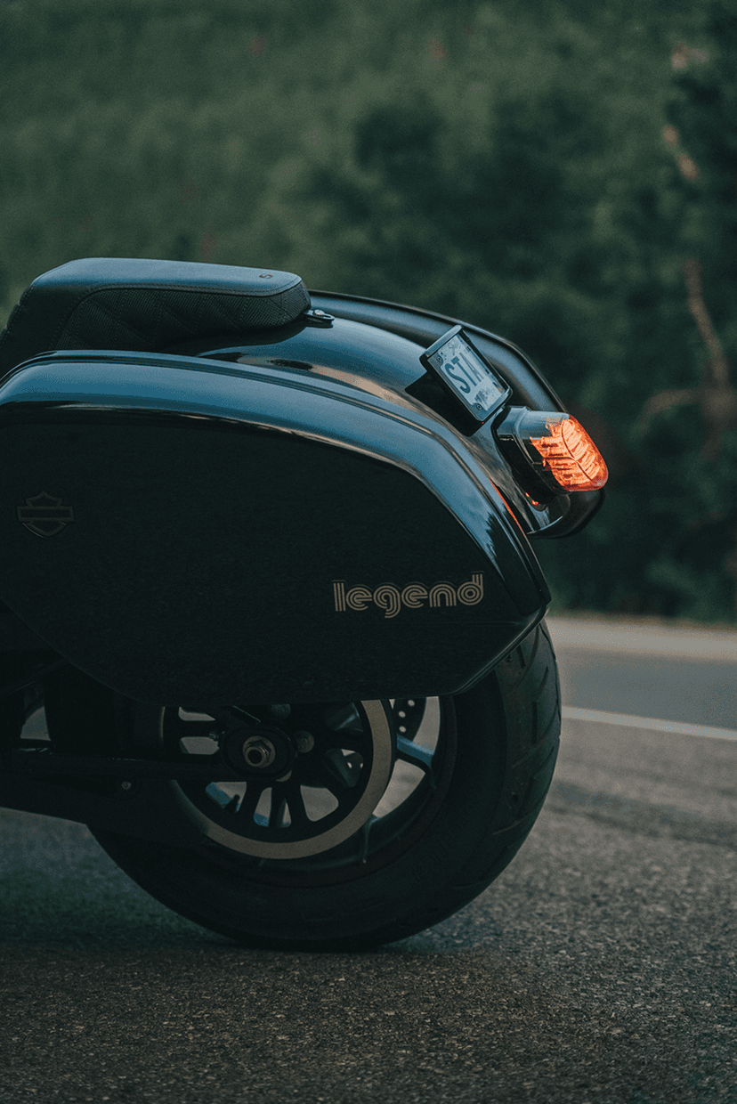 CUSTOM DYNAMICS 2010-1365 Taillight - without License Plate Illumination Window - Smoke — image 3 of 14