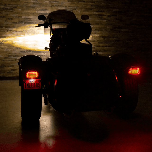 CUSTOM DYNAMICS 2010-1369 Taillight - without License Plate Illumination Window - Smoke — image 3 of 3