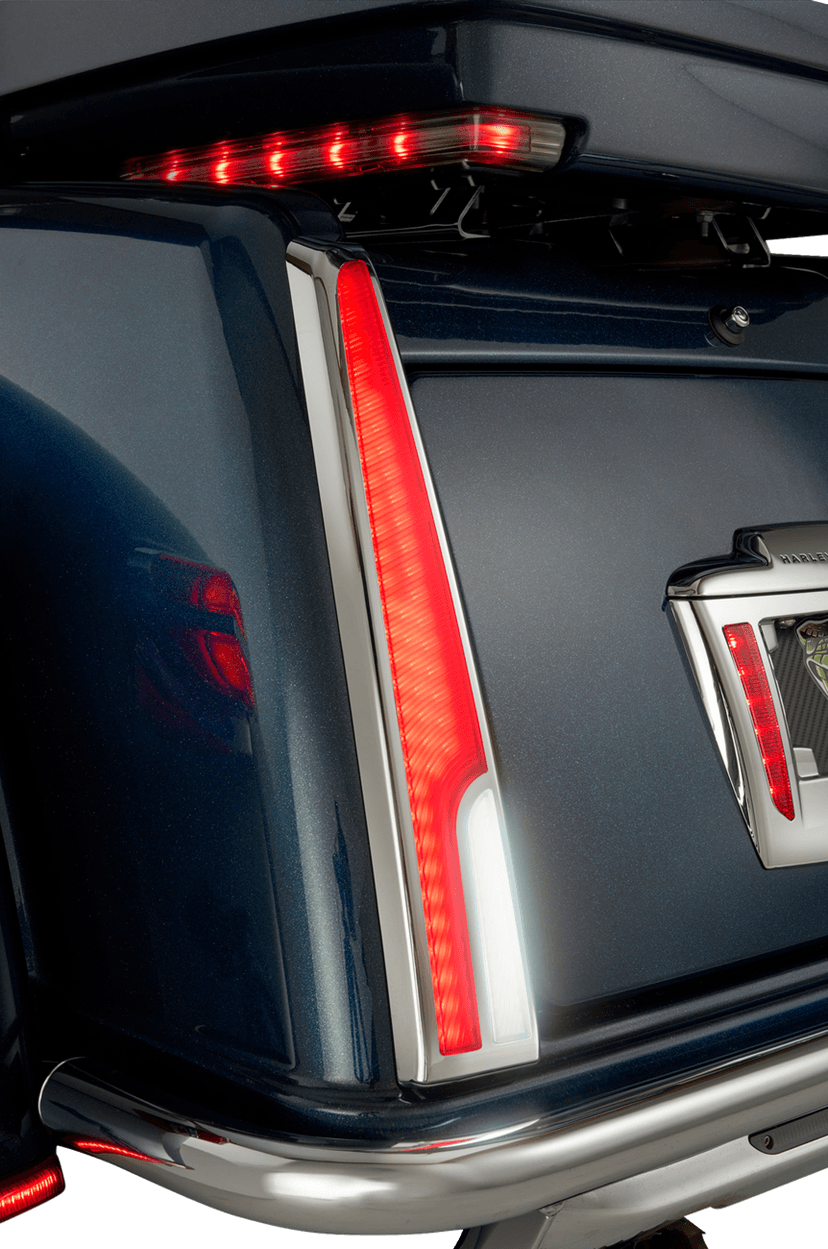 CIRO 2010-1520 Taillight - LED - Red Lens - Chrome - Tri Glide — image 2 of 3