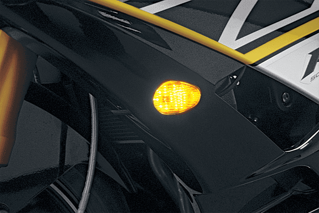 HOT BODIES 2040-0111 Turn Signals - Clear — image 2 of 3