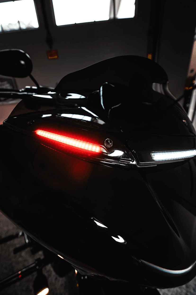 CUSTOM DYNAMICS 2040-2818 Windshield Trim - Sequential Turn Signal - Black — image 5 of 6