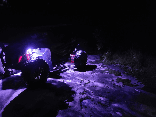 CUSTOM DYNAMICS 2040-2850 Rock Lights Kit - Color Changing — image 2 of 5