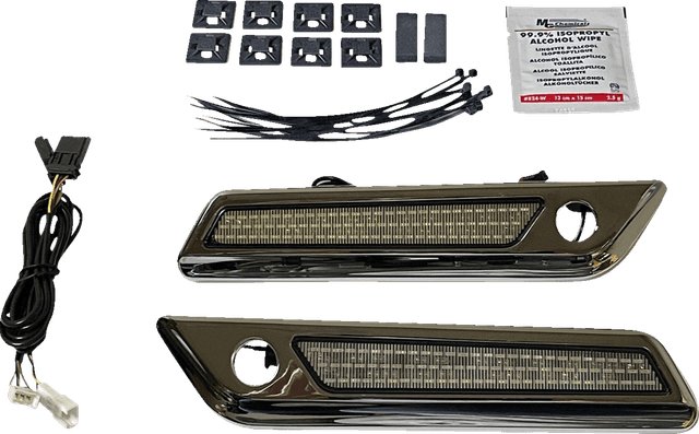 CUSTOM DYNAMICS 2040-2866 Latch Light - Saddlebag - Smoke - Chrome — image 1 of 3
