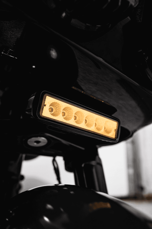 CUSTOM DYNAMICS 2040-3194 LED Light Bar - Yellow Lens - Road FLTR — image 3 of 7