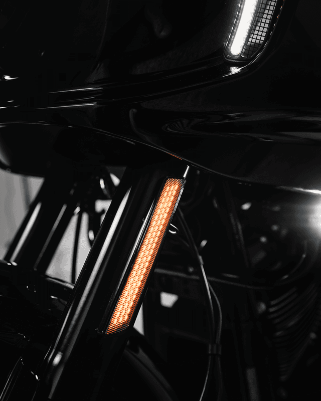 CUSTOM DYNAMICS 2040-3242 LED Fork Reflector - Smoke Lens — image 6 of 6