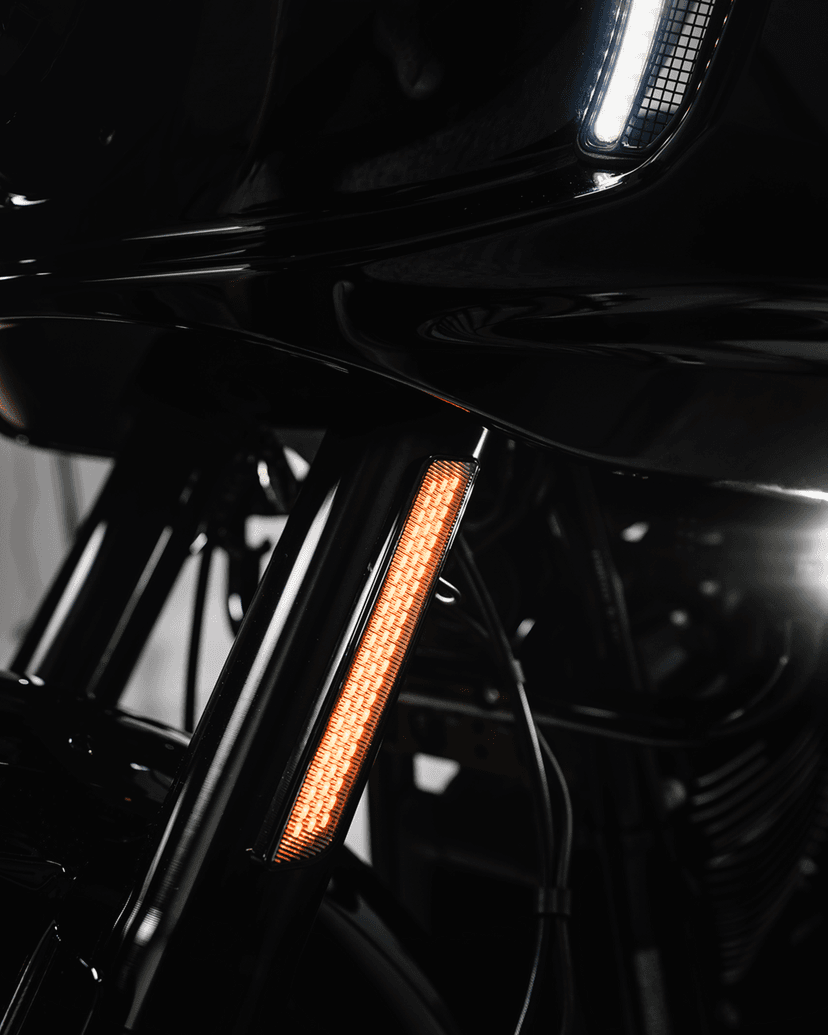 CUSTOM DYNAMICS 2040-3242 LED Fork Reflector - Smoke Lens — image 6 of 6