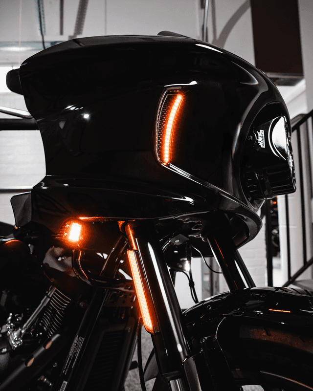 CUSTOM DYNAMICS 2040-3242 LED Fork Reflector - Smoke Lens — image 3 of 6