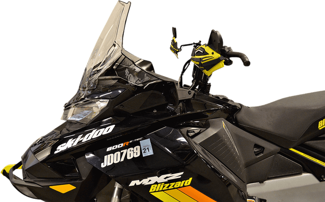 POWERMADD 2318-0165 Gen4 Windshield - Mid - 20" — image 4 of 5