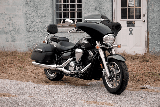 MEMPHIS SHADES 2350-0128 Fairing Windshield Trim - Stainless Steel - Polished - Slim — image 6 of 6