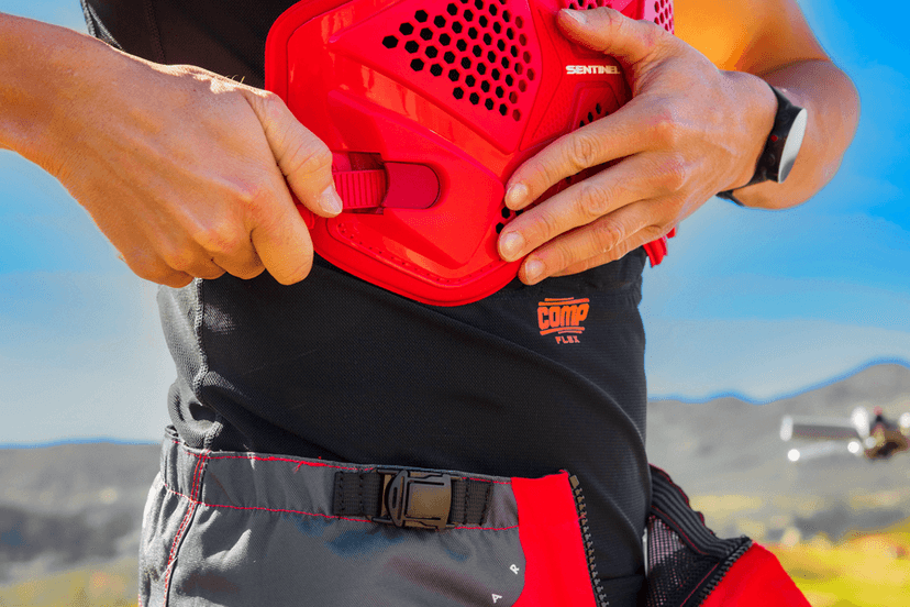 THOR 2701-1207 Sentinel LTD Roost Guard - Red - XL/2XL — image 4 of 5