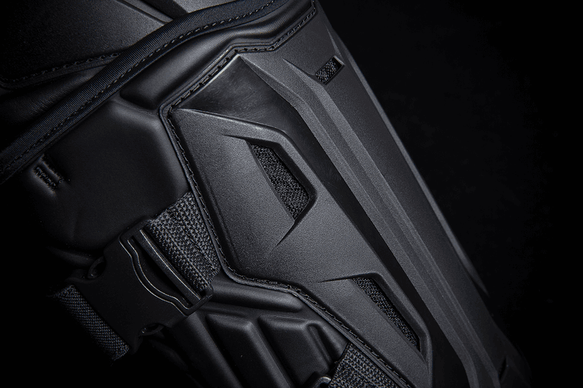 ICON 2704-0494 Field Armor 3™ Knees - Black - S/M — image 3 of 11