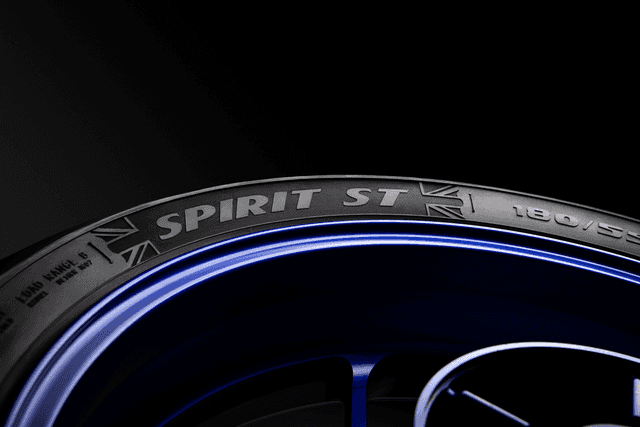 AVON 0301-0709 Tire - Spirit ST - Front - 120/60ZR17 - (55W) — image 9 of 9